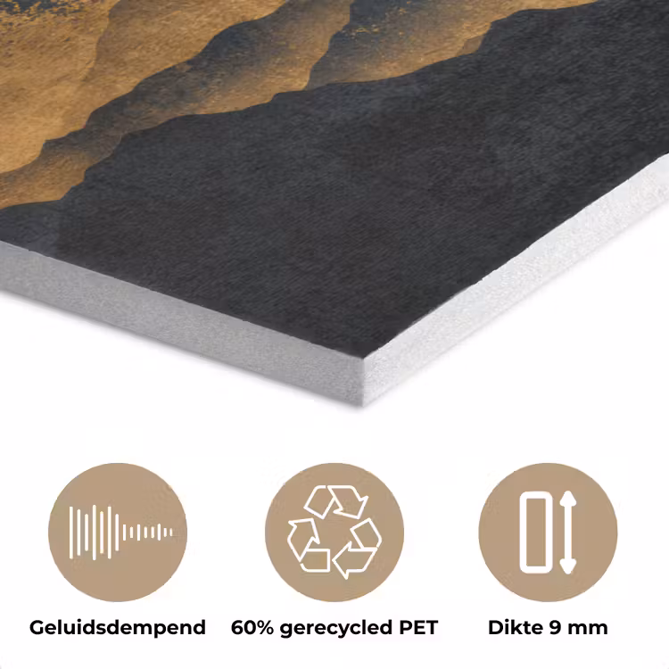Gouden Bergen bij Maanlicht PET vilt klein -closeup_NL