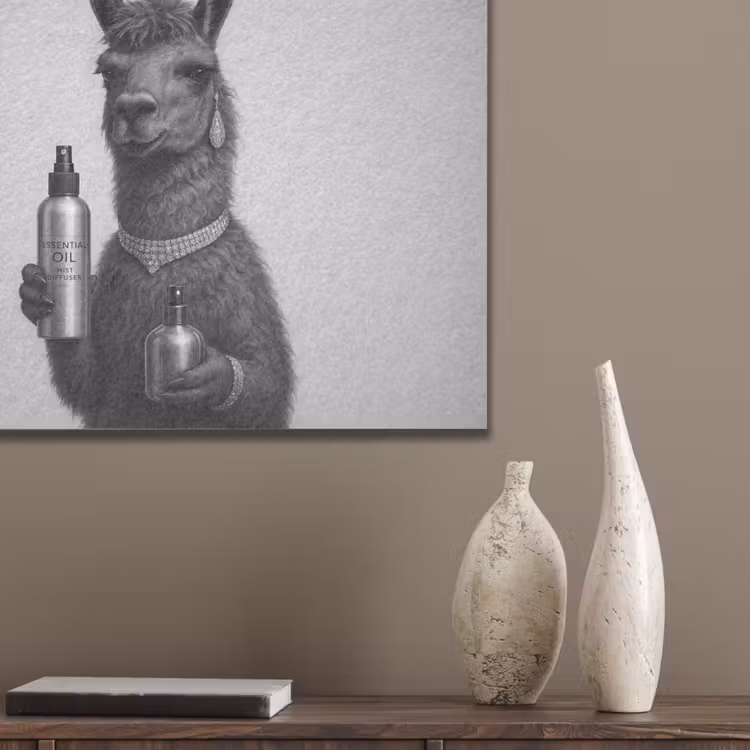 Lama - Flessen - Zwart - Wit PET vilt klein -sfeer6_closeup