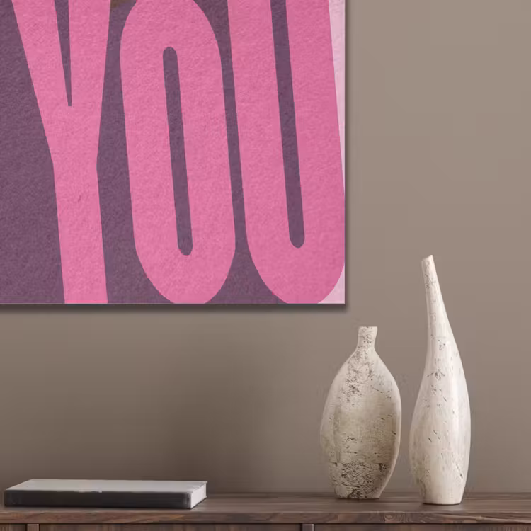 Love - Tekst - Roze - Valentijn PET vilt klein -sfeer6_closeup
