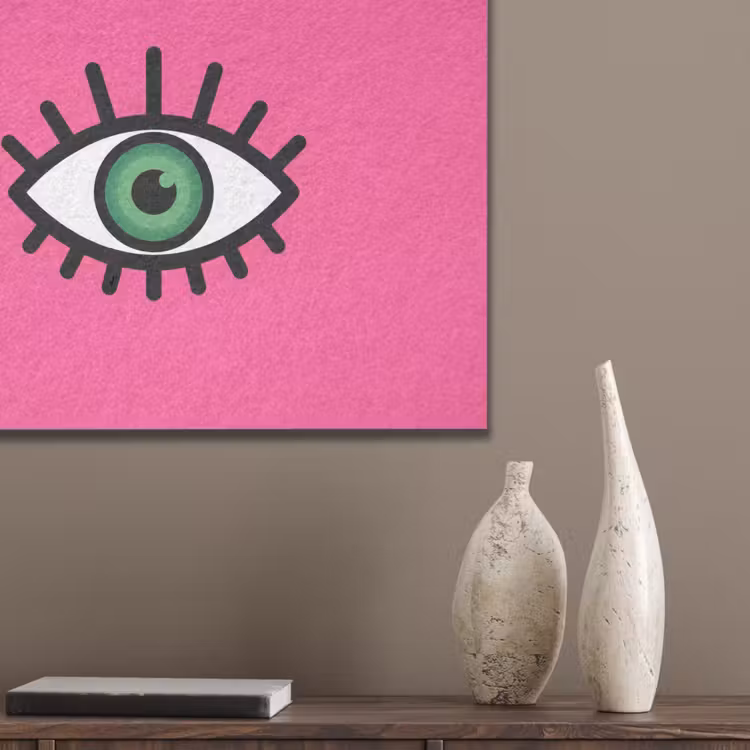 Minimalistisch - Oog - Roze PET vilt klein -sfeer6_closeup