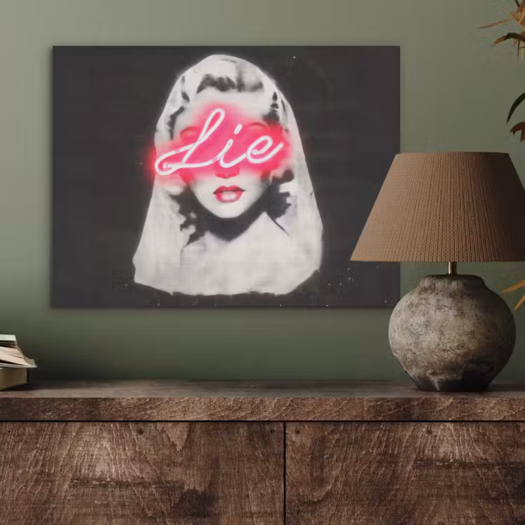 Neon - Letters - Vintage - Vrouw PET vilt klein -sfeer2