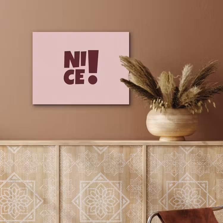 Nice - Uitroepteken - Roze PET vilt klein -sfeer4