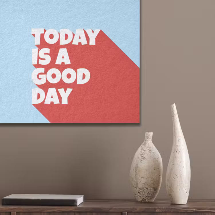 Today is a good day - Rood - lichtblauw PET vilt klein -sfeer6_closeup