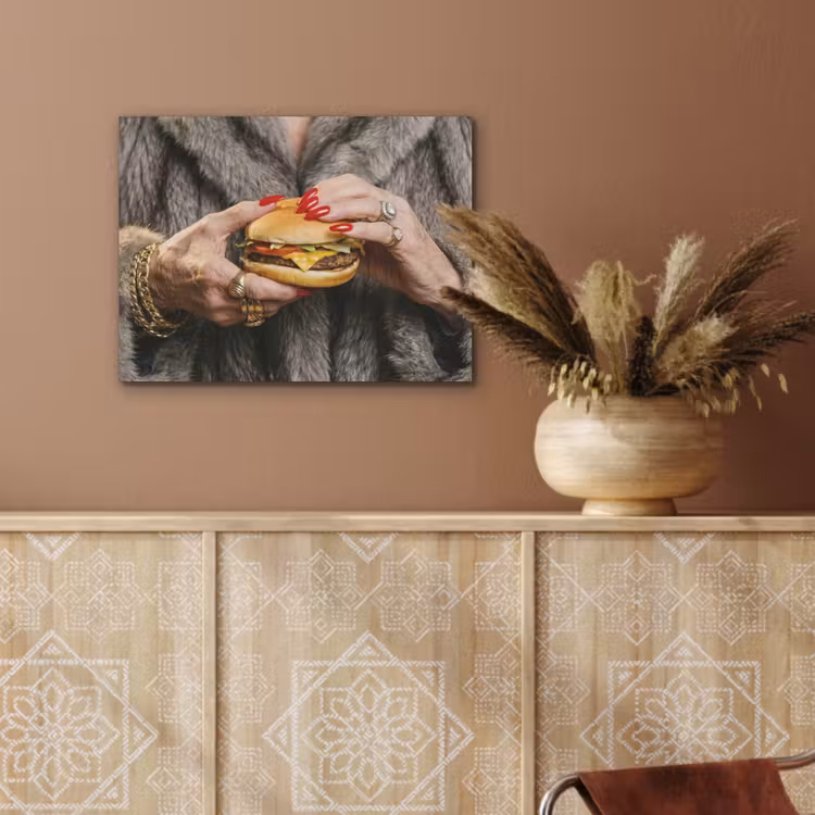 Vrouw - Hamburger - Bontjas PET vilt klein -sfeer4