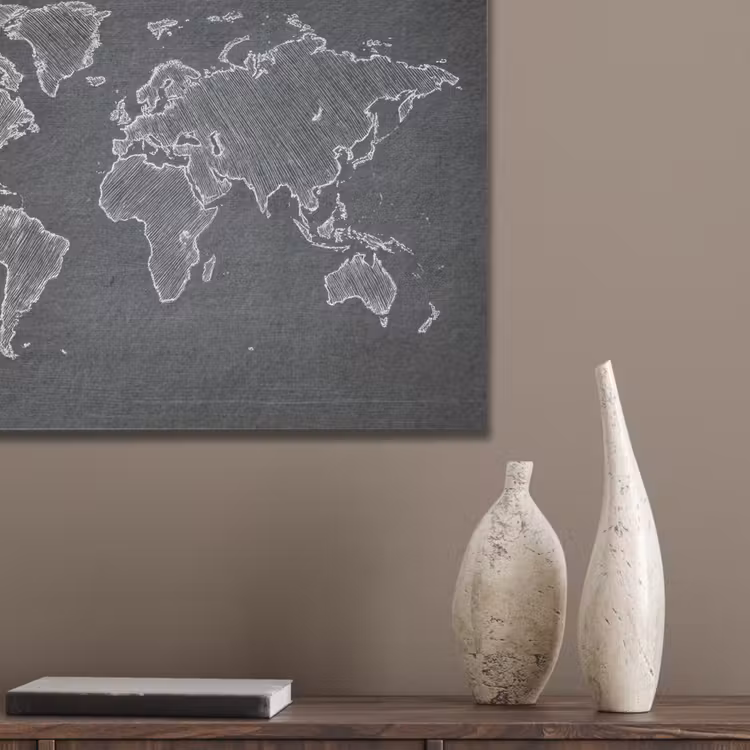 Wereldkaart - Krijt - Zwart - minimalistisch PET vilt klein -sfeer6_closeup