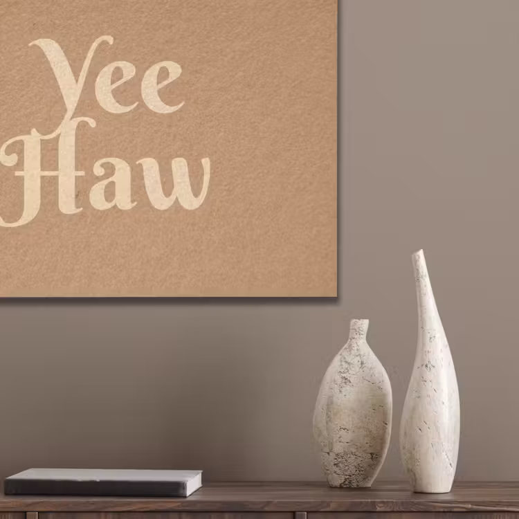 Yee haw - Bruin - Minimalistisch PET vilt klein -sfeer6_closeup