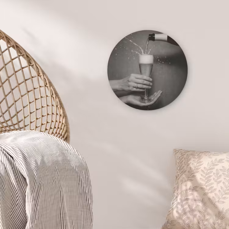 Champagnefles - Glas - Minimalistisch - Spetters Akoestische PET Vilt - Rond klein -sfeer4