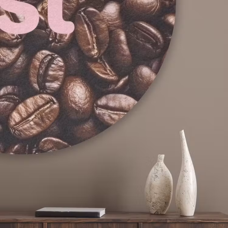 Coffee First - Koffiebonen - Roze Akoestische PET Vilt - Rond klein -sfeer5_closeup