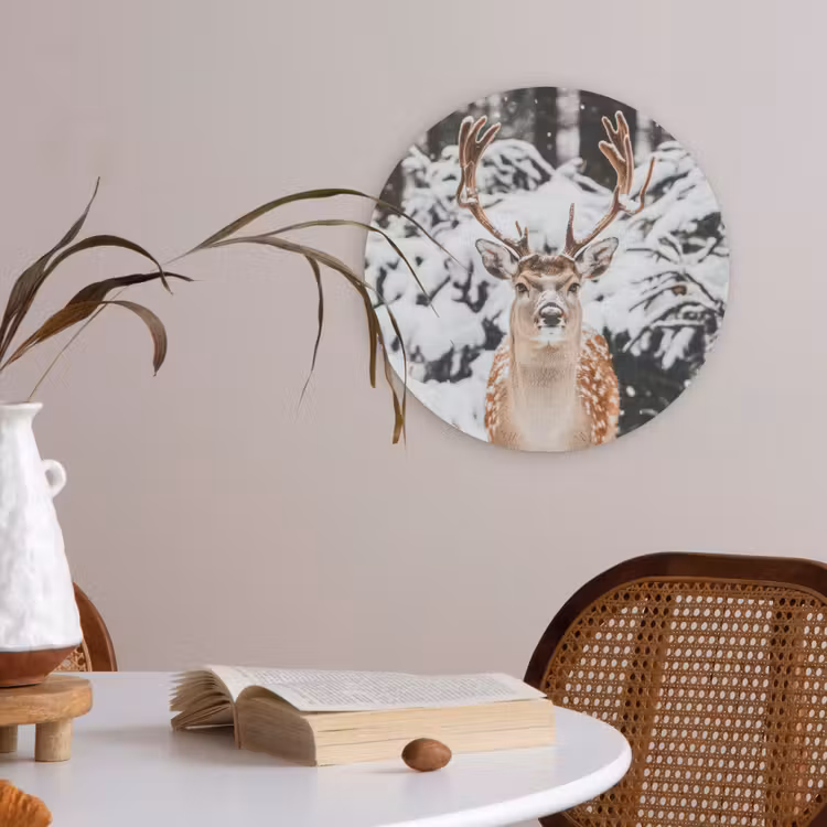 Hert - Sneeuw - Winter - Bos - Dieren Akoestische PET Vilt - Rond klein -sfeer3