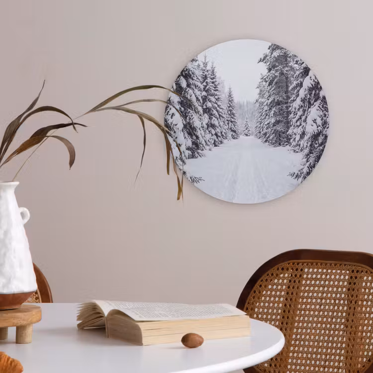 Bos - Winter - Sneeuw - Pad - Natuur Akoestische PET Vilt - Rond klein -sfeer3