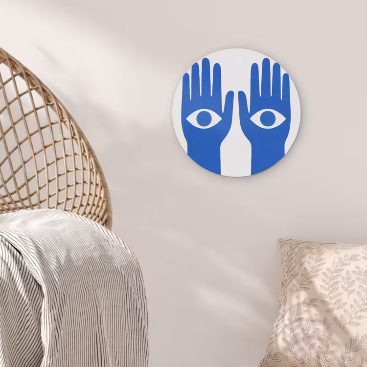 Handen - Twee - Ogen - Blauw Akoestische PET Vilt - Rond klein -sfeer4