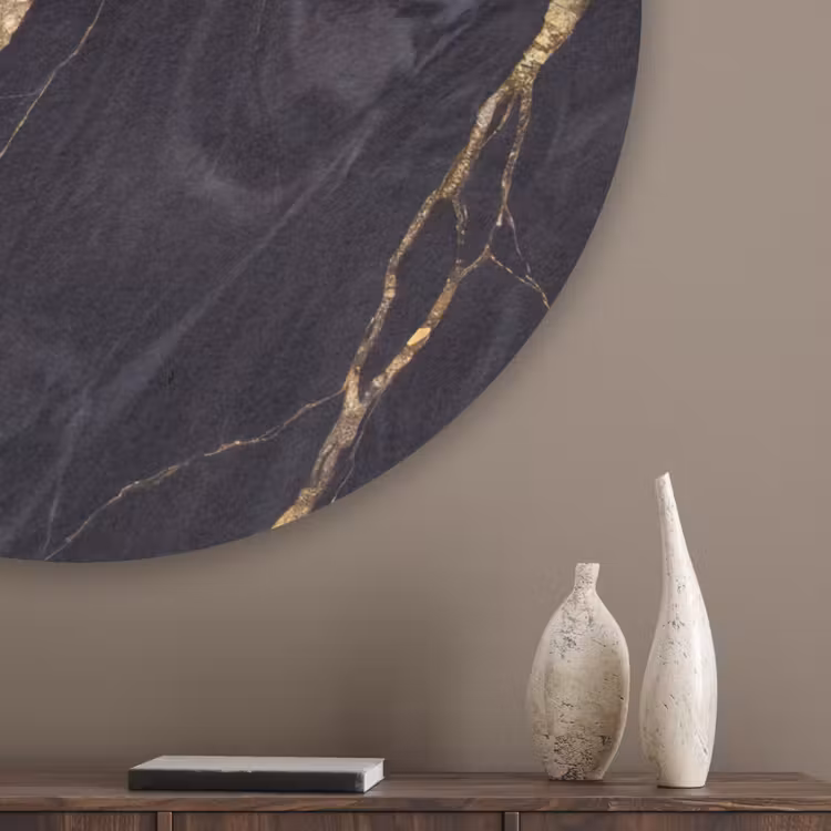 Marmer - Gouden aders - Abstract - Zwart Akoestische PET Vilt - Rond klein -sfeer5_closeup