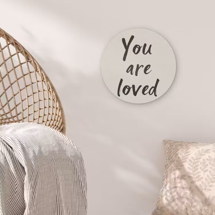 Minimalistisch - Beige - Love Akoestische PET Vilt - Rond klein -sfeer4