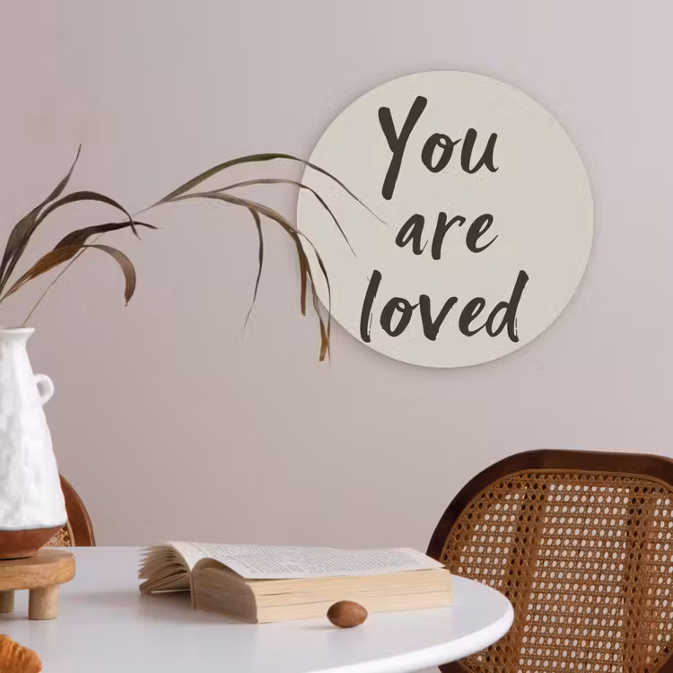 Minimalistisch - Beige - Love Akoestische PET Vilt - Rond klein -sfeer3