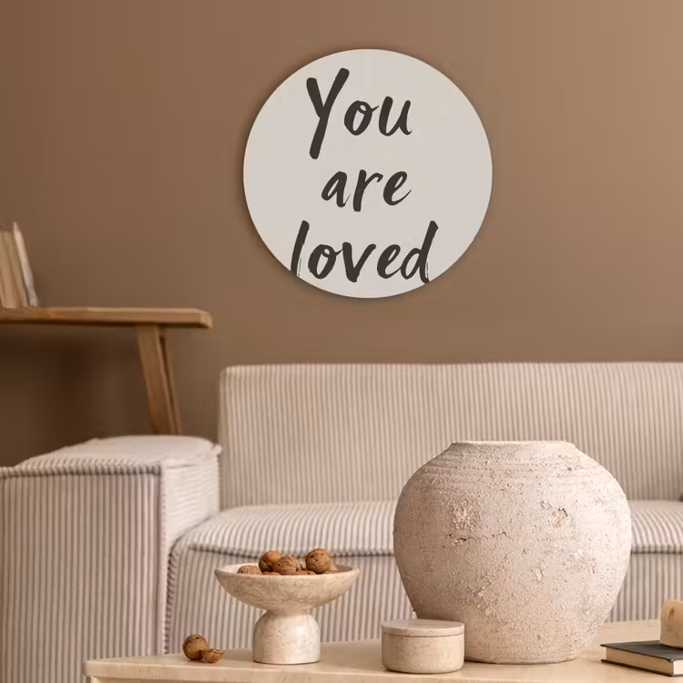 Minimalistisch - Beige - Love Akoestische PET Vilt - Rond klein -sfeer1