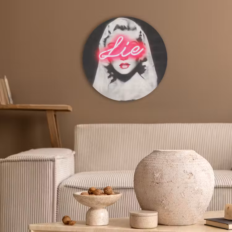 Neon - Letters - Vintage - Vrouw Akoestische PET Vilt - Rond klein -sfeer1