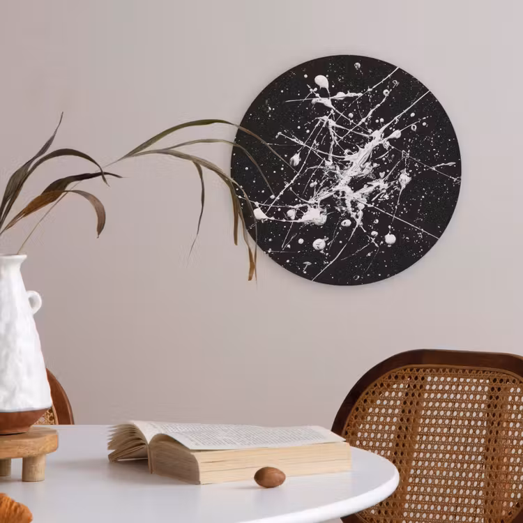 Verfspatten - Wit - Abstract - Explosie Akoestische PET Vilt - Rond klein -sfeer3