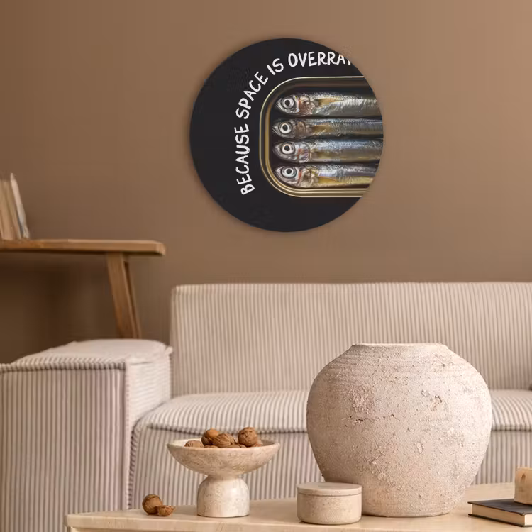 Sardines - Tekst - Vis - Blik Akoestische PET Vilt - Rond klein -sfeer1