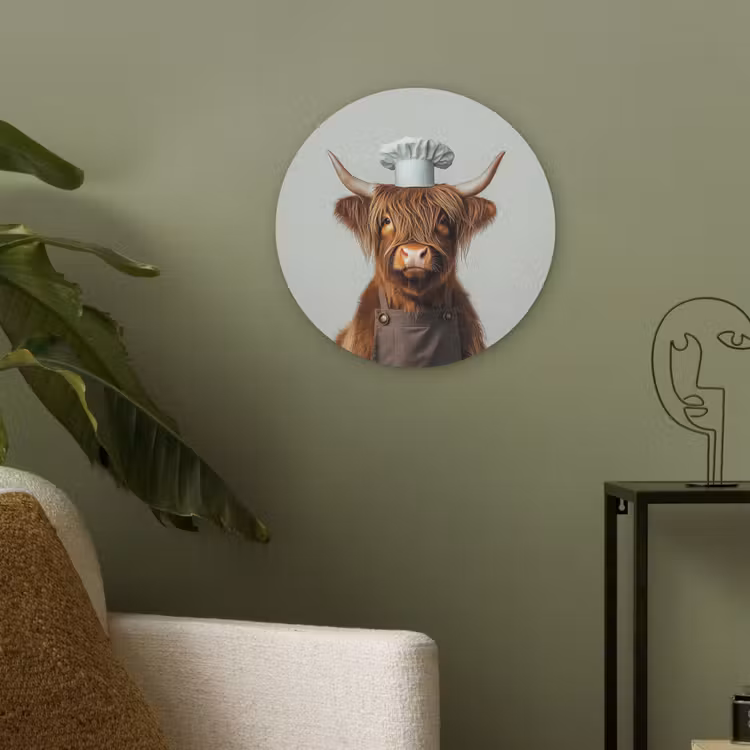 Schotse Hooglander - Bruin - Hoorns - Kokskleding Akoestische PET Vilt - Rond klein -sfeer2