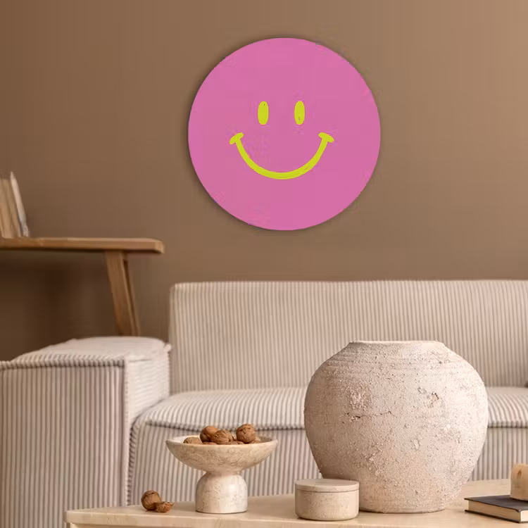 Smiley - Vrolijk - Roze Akoestische PET Vilt - Rond klein -sfeer1