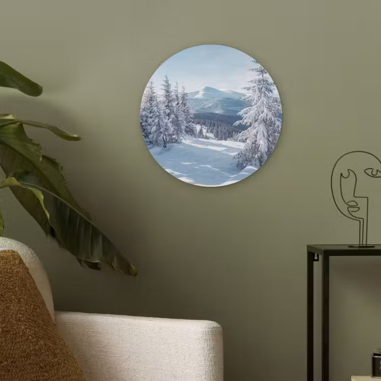Winterlandschap - Natuur - Berg - Bomen - Sneeuw Akoestische PET Vilt - Rond klein -sfeer2