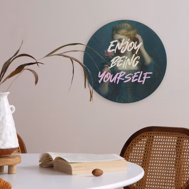 Vrouw - Roos - Quote Akoestische PET Vilt - Rond klein -sfeer3