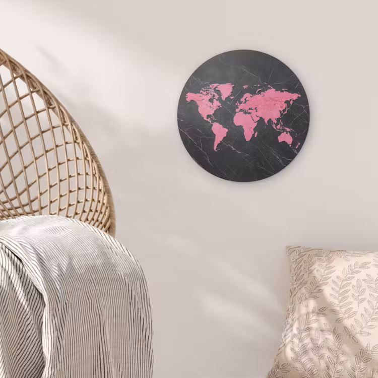 Wereldkaart - Roze - Marmer Akoestische PET Vilt - Rond klein -sfeer4