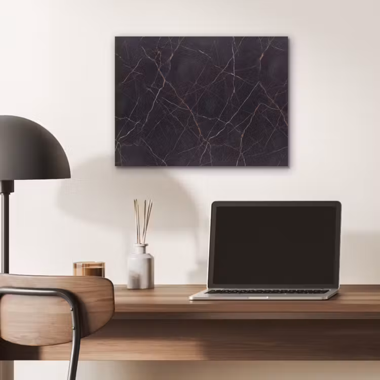 Natuursteen - Marmerpatroon - Abstract - Modern - Zwart - Goud PET vilt klein -sfeer5
