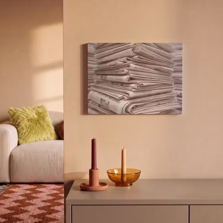 Kranten - Stapel - Nieuws - Vintage - Beige PET vilt klein -sfeer1