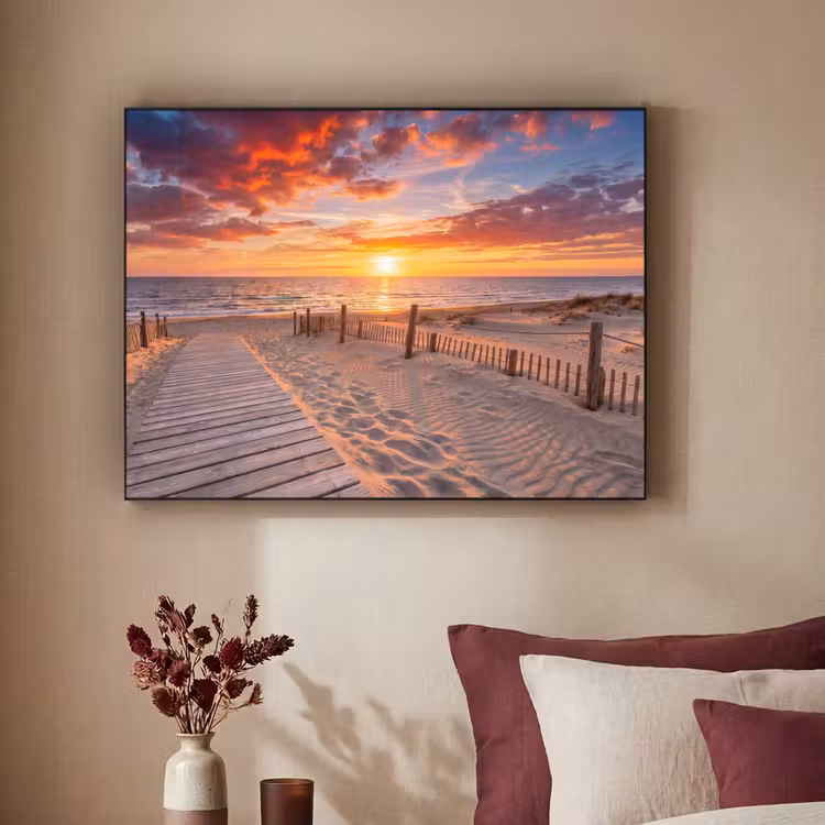 Strand - Zonsondergang - Zee - Natuur - Oranje Textielframe zwart klein -sfeer1