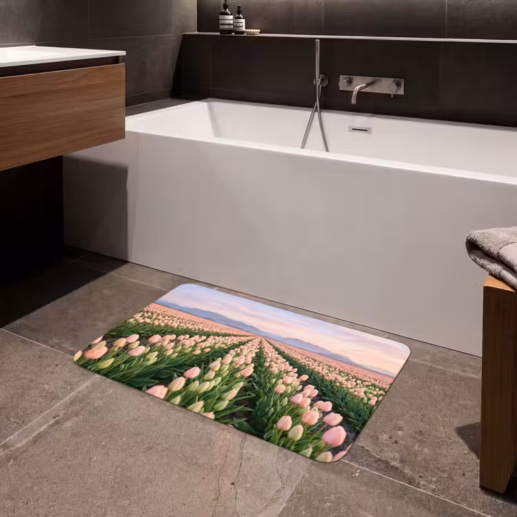 Tulpen - Landschap - Roze Badmat klein -sfeer3