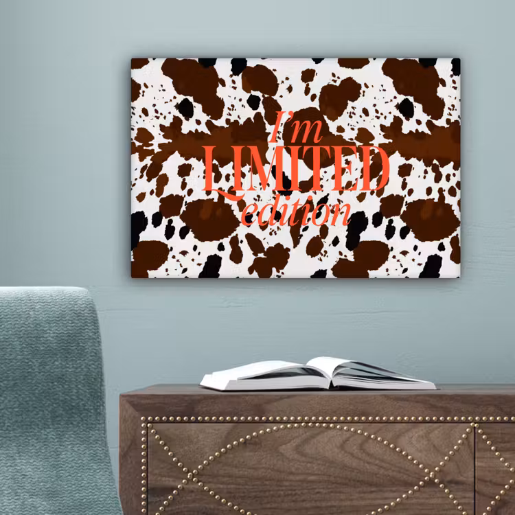 Koeienprint - Limited edition - Rood canvas 2cm klein -sfeer4