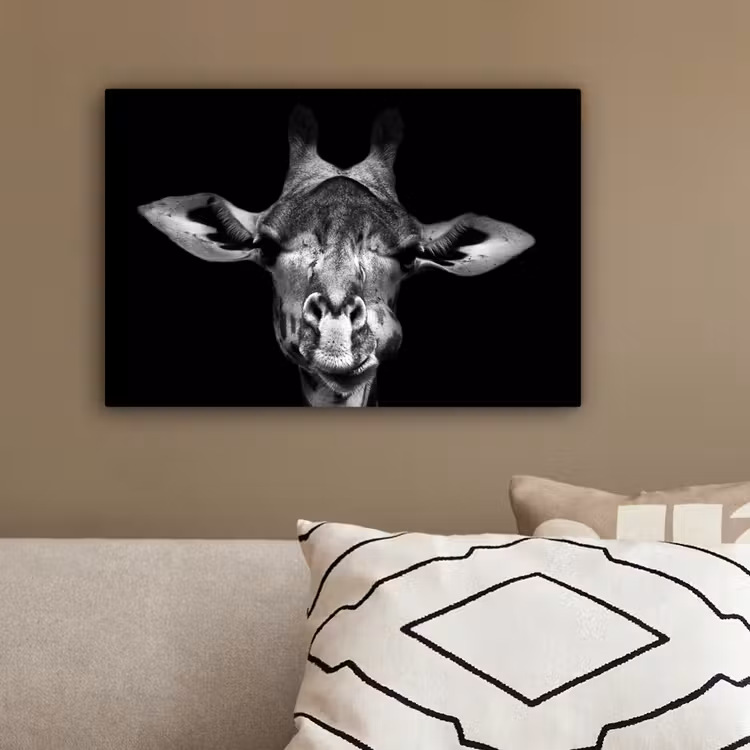 Giraffe - Portret - Dieren - Zwart - Wit canvas 2cm klein -sfeer3
