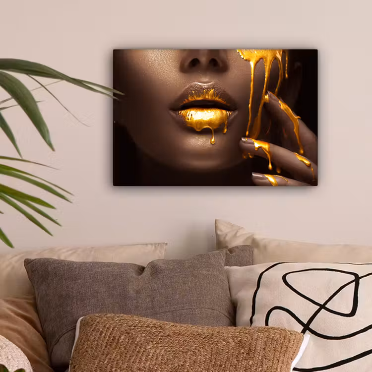 Goud - Vrouw - Verf - Lippen - Luxe canvas 2cm klein -sfeer1