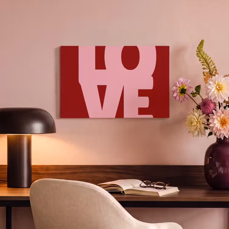 Love - Rood - Blokletters canvas 2cm klein -sfeer4