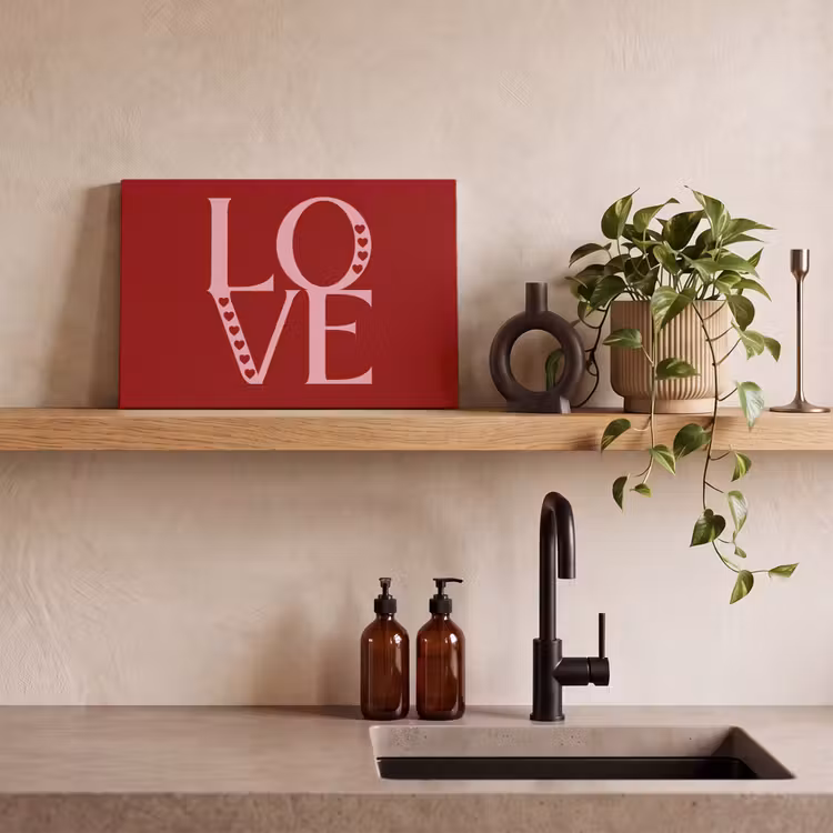 Love - Rood - Hatjes canvas 2cm klein -sfeer3