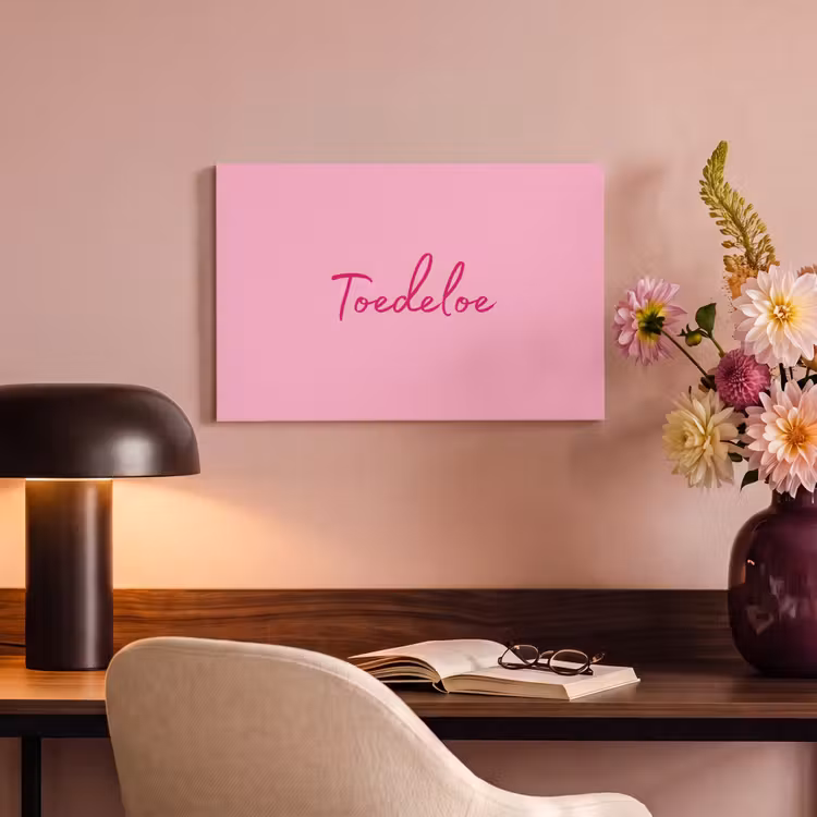Toedeloe - Pink - Minimalist canvas 2cm klein -sfeer4