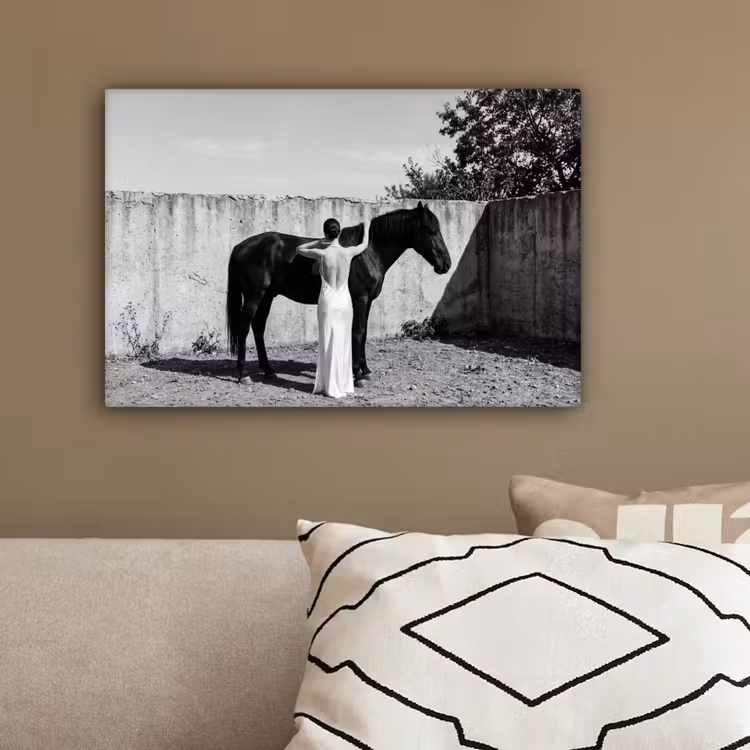Vrouw - Paard - Artistiek canvas 2cm klein -sfeer3