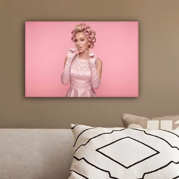 Vrouw - Roze - Parelketting - Krulspelden canvas 2cm klein -sfeer3