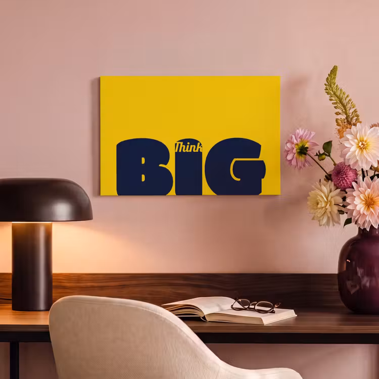 Geel - Think big - Grafisch canvas 2cm klein -sfeer4