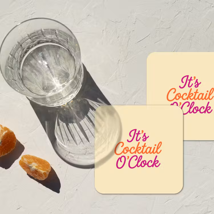 Cocktail O'Clock - Geel - Retro onderzetter kurk middel -sfeer4