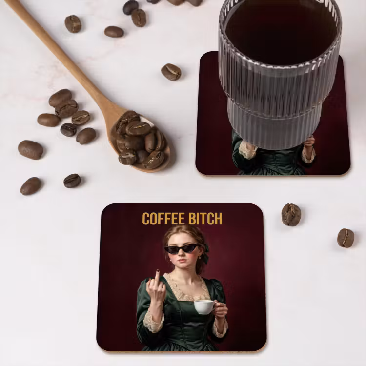 Koffie - Vrouw - Middelvinger onderzetter kurk middel -sfeer2