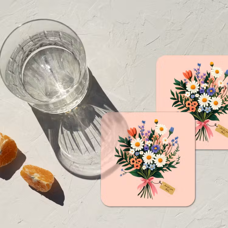 Margrieten - Boeket - Strikje - Roze onderzetter kurk middel -sfeer4