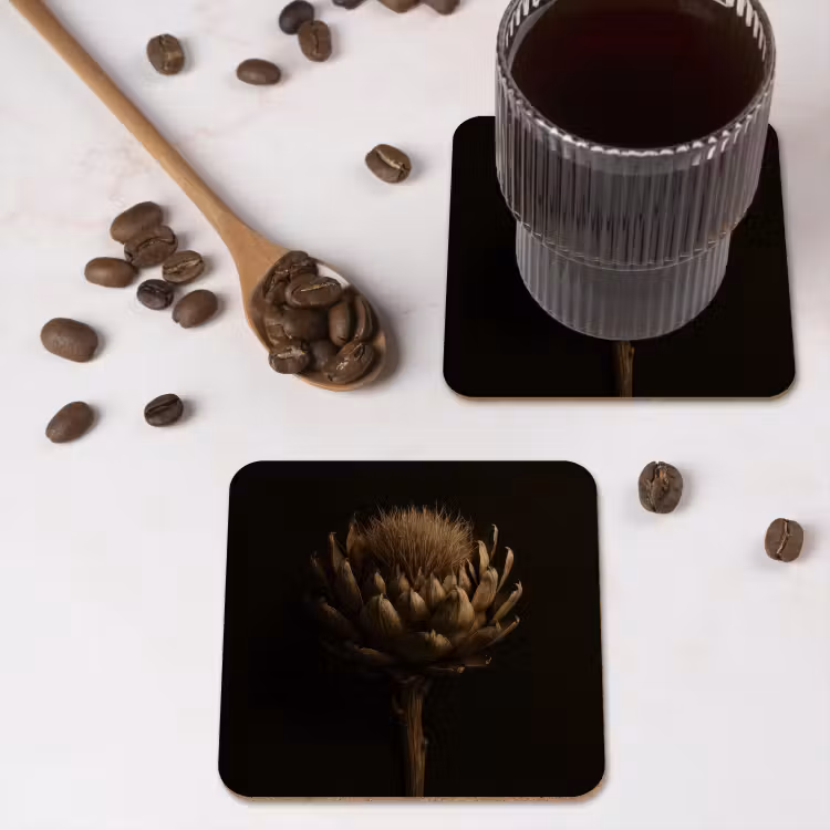 Donkerbruin - Bloem - Textuur - Artisjok onderzetter kurk middel -sfeer2
