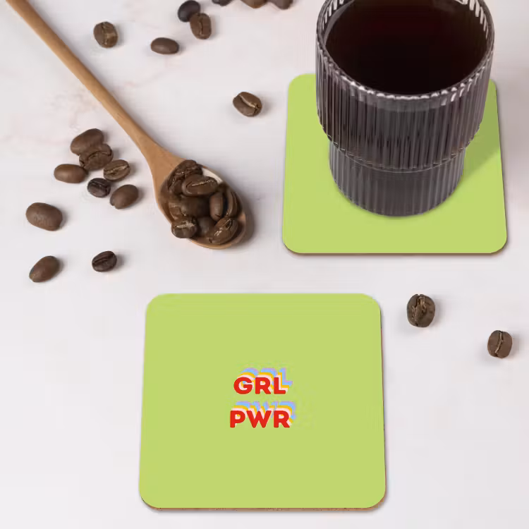 Grl pwr - Groen - Rood - 3D onderzetter kurk middel -sfeer2