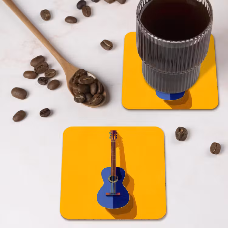 Gitaar - Akoestisch - Minimalistisch - Geel onderzetter kurk middel -sfeer2