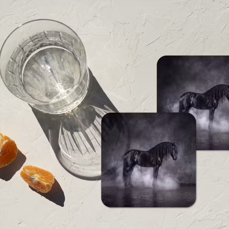 Paard - Magisch - Zwart onderzetter kurk middel -sfeer4
