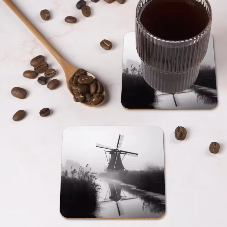 Molen - Weerspiegeling - Landschap - Water onderzetter kurk middel -sfeer2