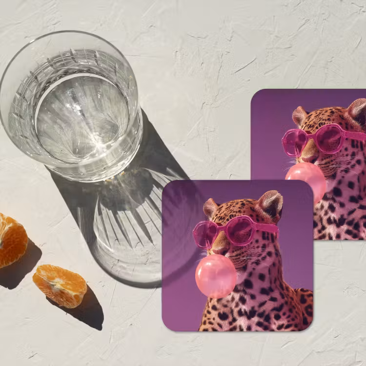 Panter - Zonnebril - Kauwgombel - Roze onderzetter kurk middel -sfeer4