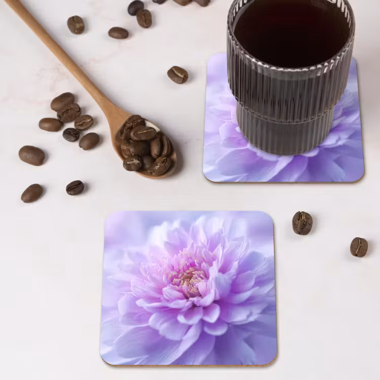 Paars - Dahlia - Dromerig onderzetter kurk middel -sfeer2
